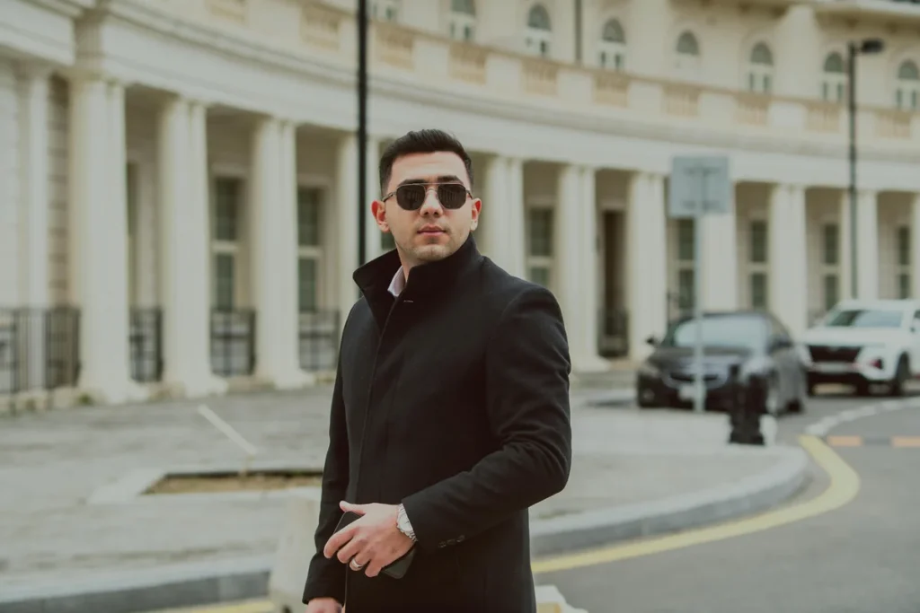 Le sportswear chic masculin : quand le rugby inspire l’élégance moderne sportswear masculin chic rugby